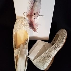 Jessica Simpson - Maggda White Lace Ballet Shoes